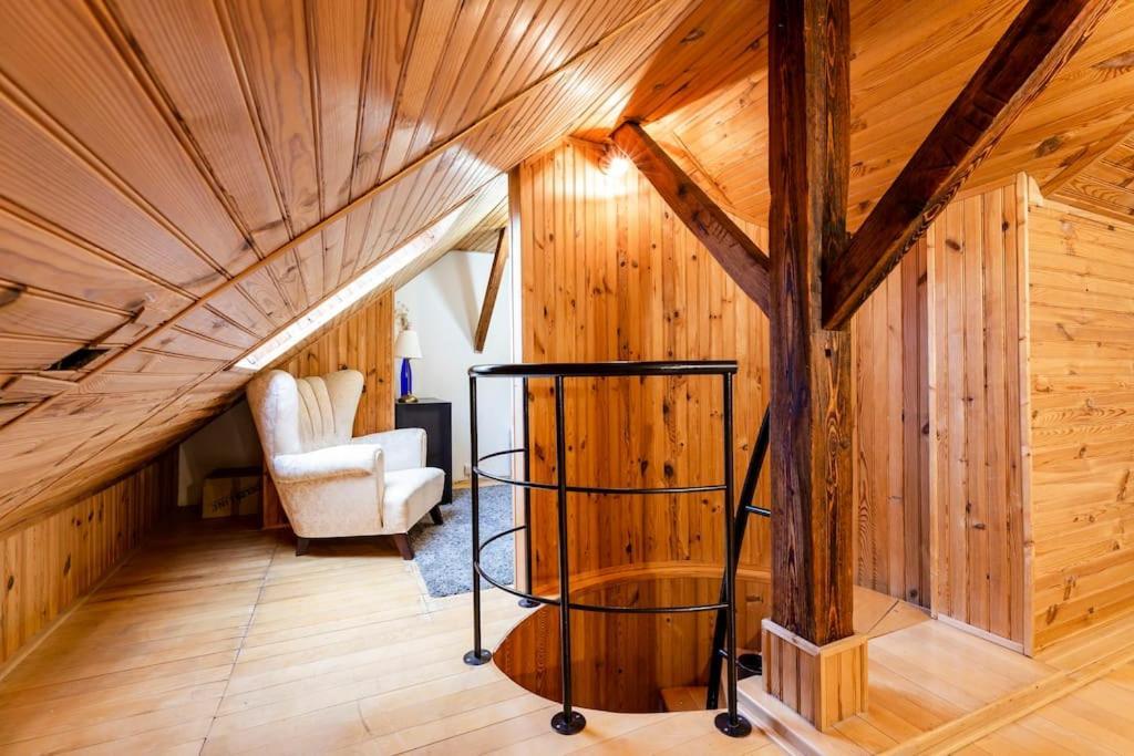 ברטיסלאבה Rooftop 180M2 Loft With Private Sauna, מראה חיצוני תמונה